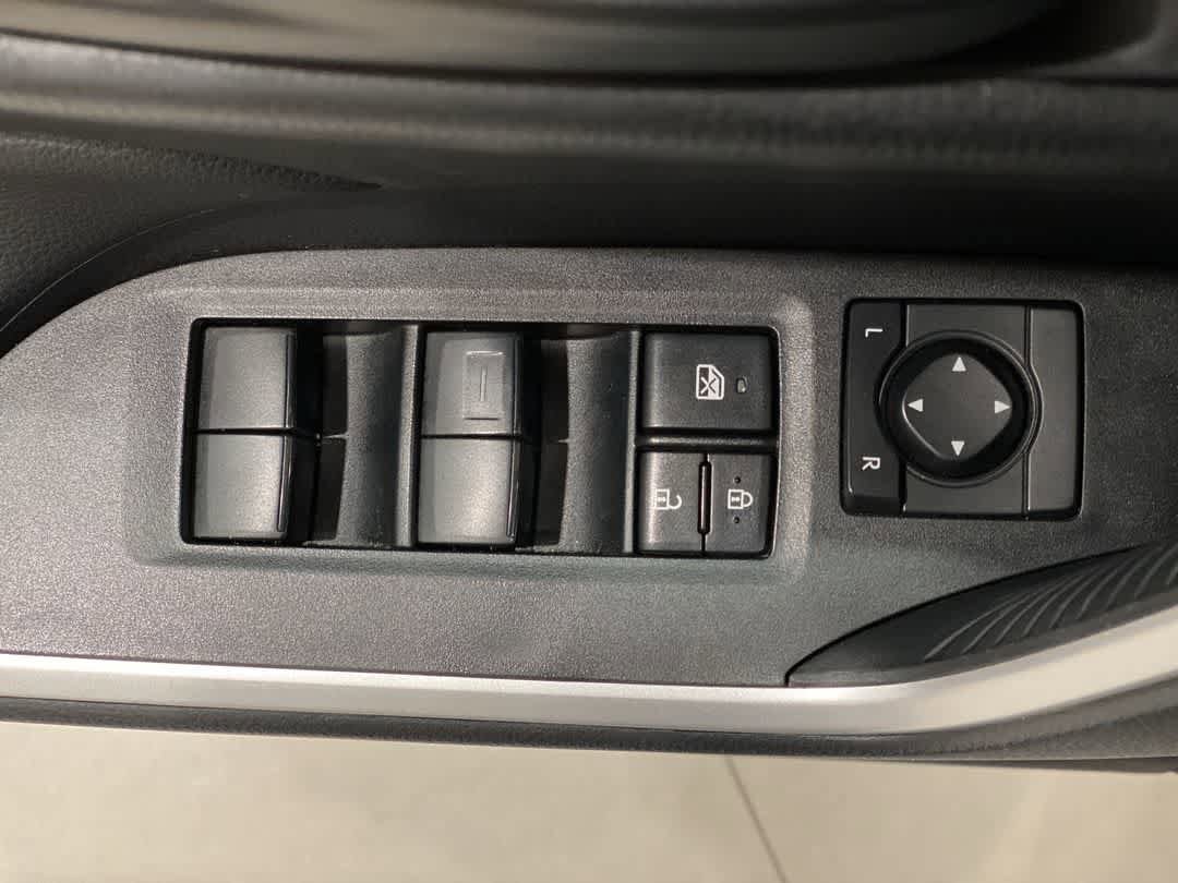 Thumbnail: 2025 Toyota RAV4 - 16