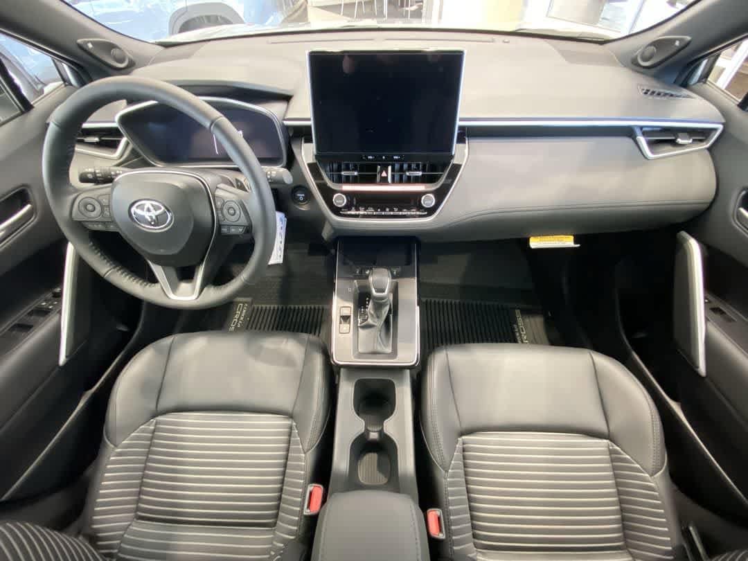 Thumbnail: 2026 Toyota Corolla Cross - 23