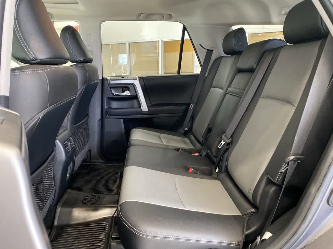 Thumbnail: 2023 Toyota 4Runner - 23