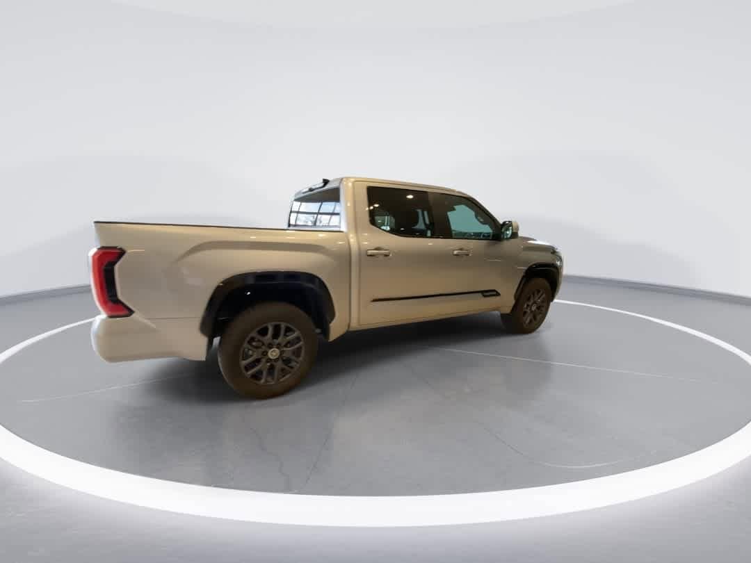 Thumbnail: 2024 Toyota Tundra - 8