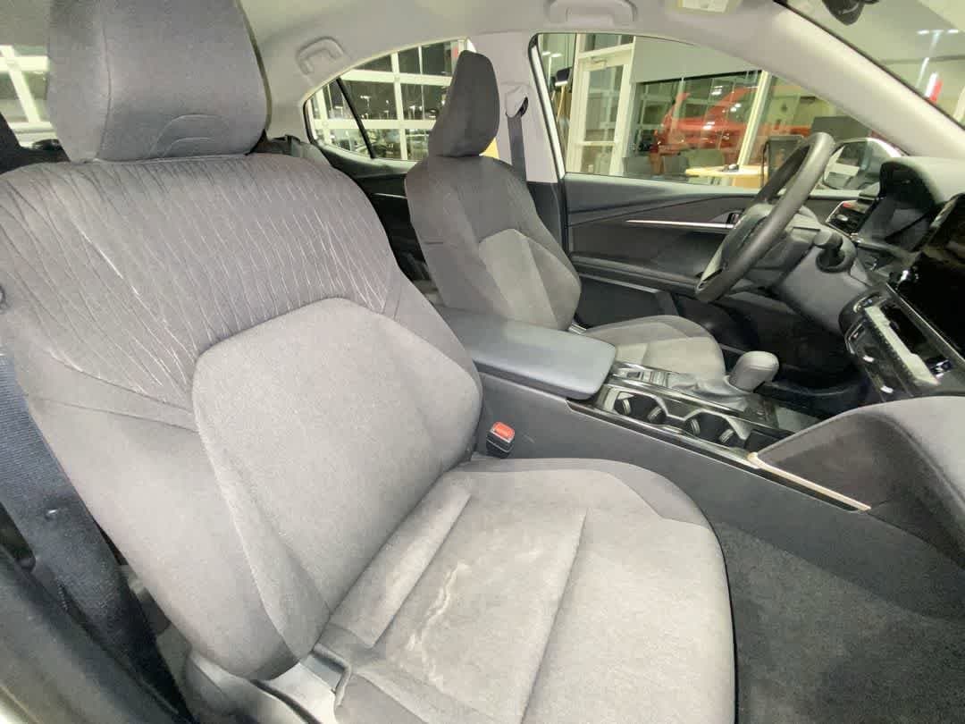 Thumbnail: 2025 Toyota Camry - 25