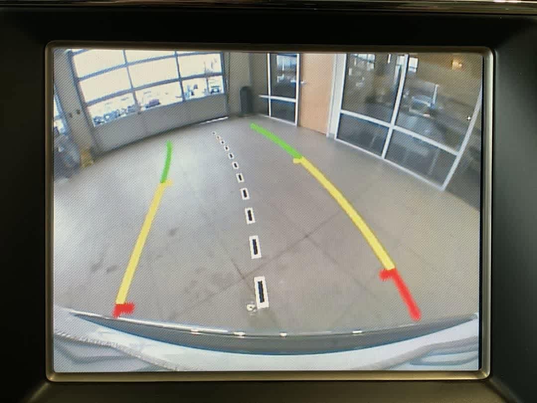 Thumbnail: 2014 Jeep Grand Cherokee - 20