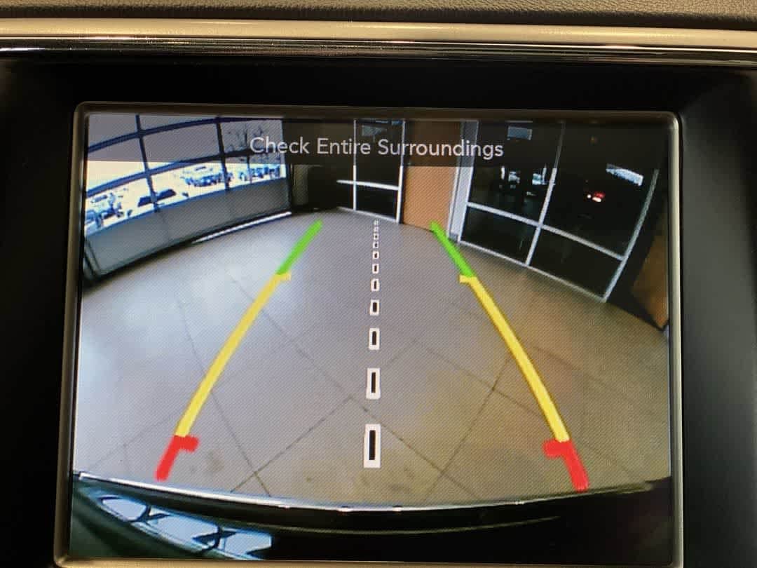 Thumbnail: 2017 Jeep Grand Cherokee - 20