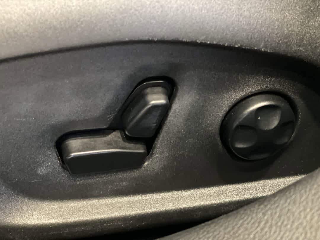 Thumbnail: 2018 Jeep Compass - 15