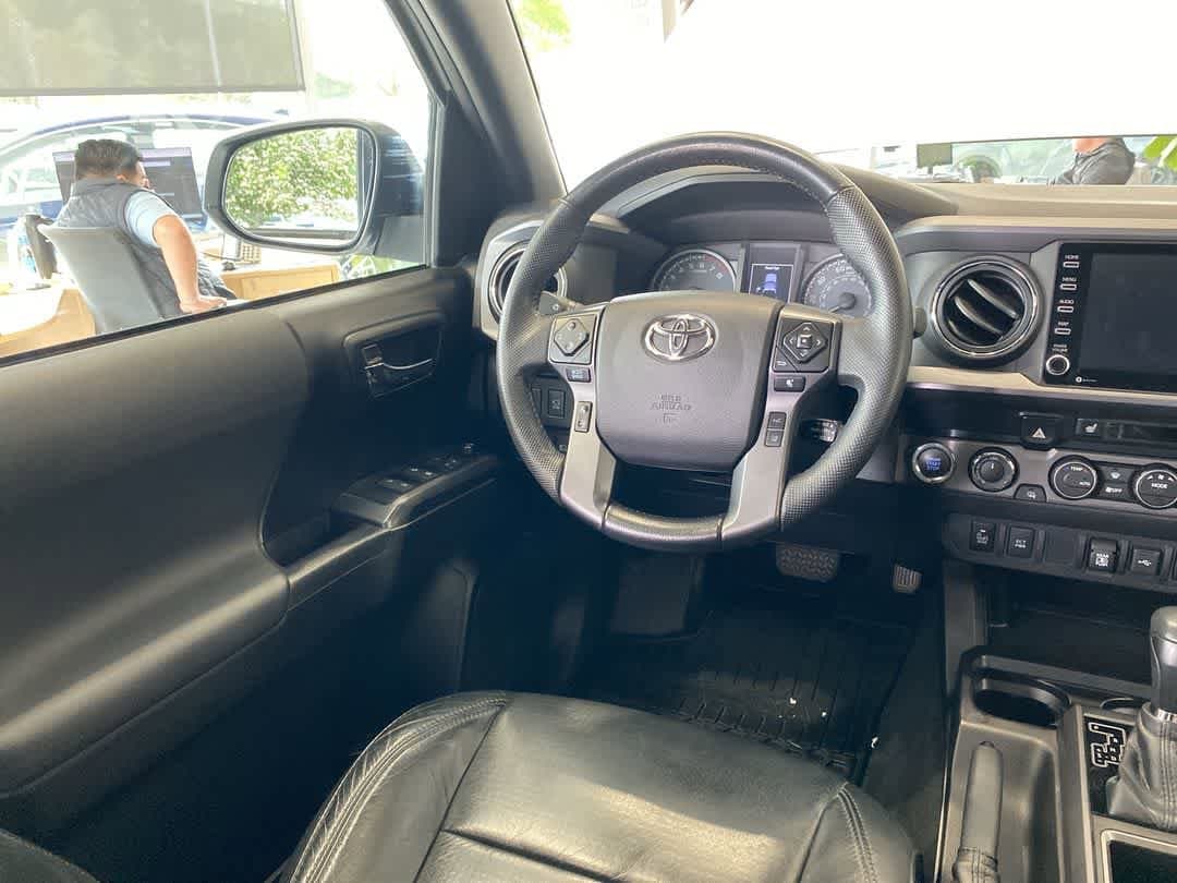 Thumbnail: 2021 Toyota Tacoma - 10
