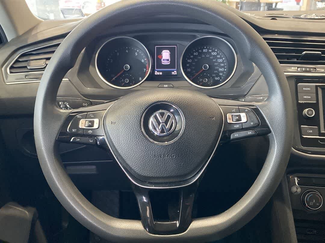Thumbnail: 2019 Volkswagen Tiguan - 17