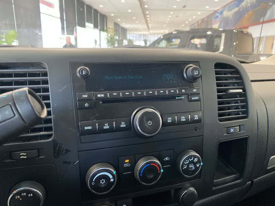 Thumbnail: 2012 GMC Sierra 2500 - 16