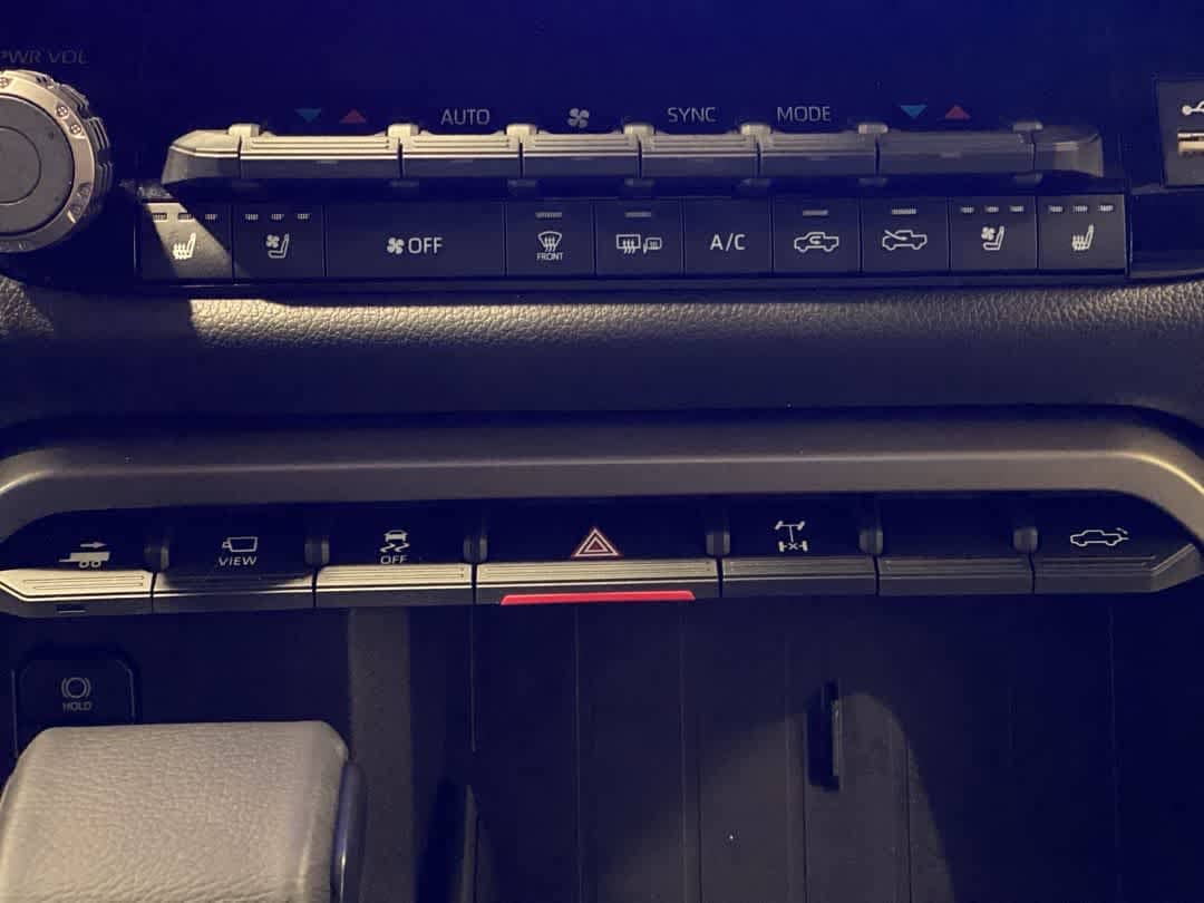 Thumbnail: 2025 Toyota Tundra - 20