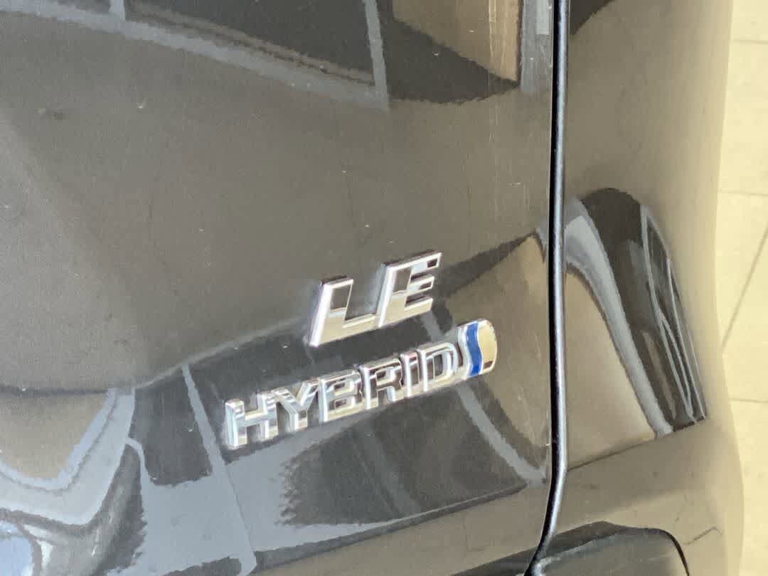 Thumbnail: 2024 Toyota RAV4 - 12