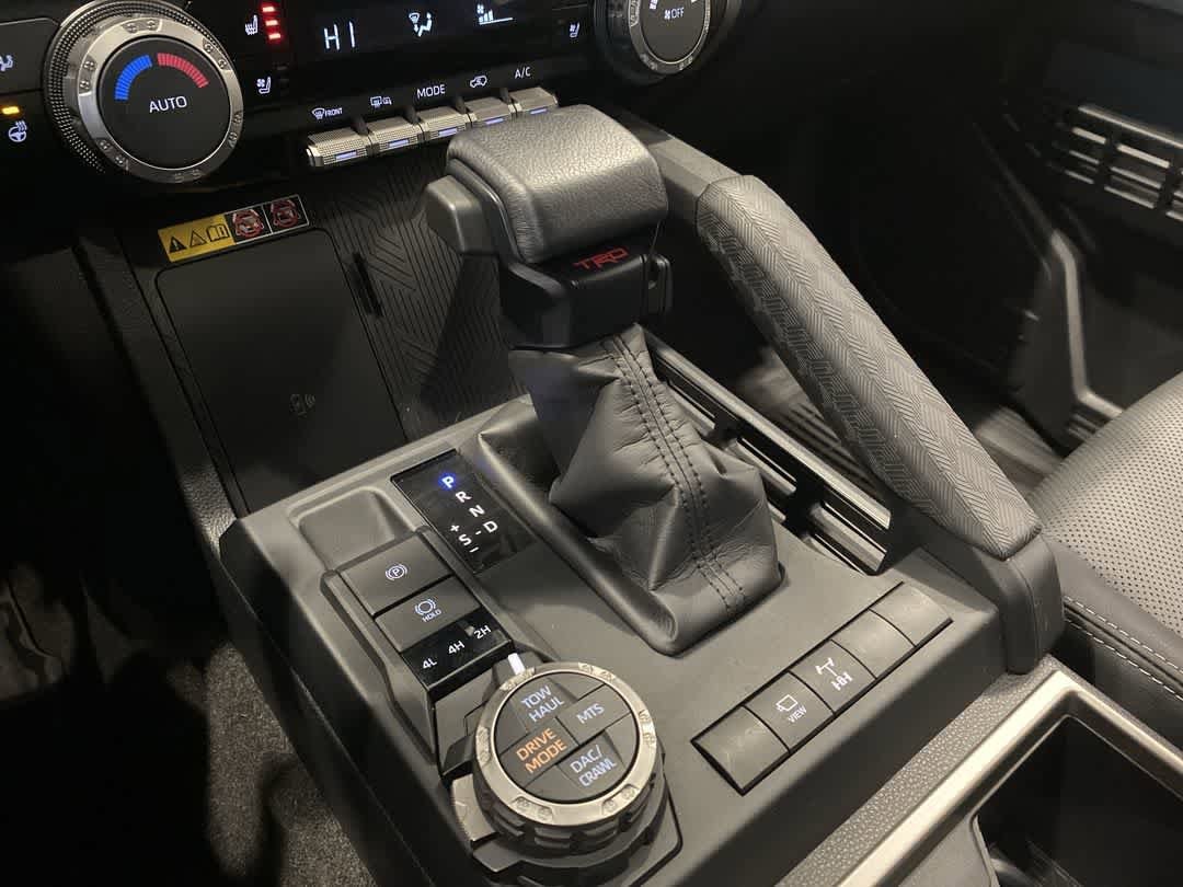 Thumbnail: 2025 Toyota 4Runner - 19