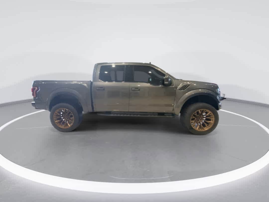 Thumbnail: 2019 Ford F-150 - 9