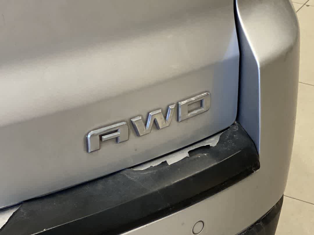 Thumbnail: 2014 GMC Acadia - 11