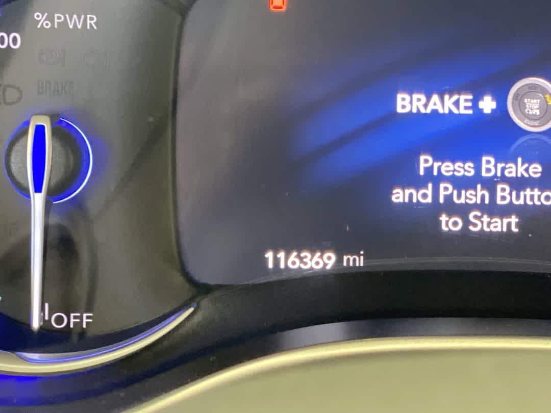 Thumbnail: 2017 Chrysler Pacifica - 15