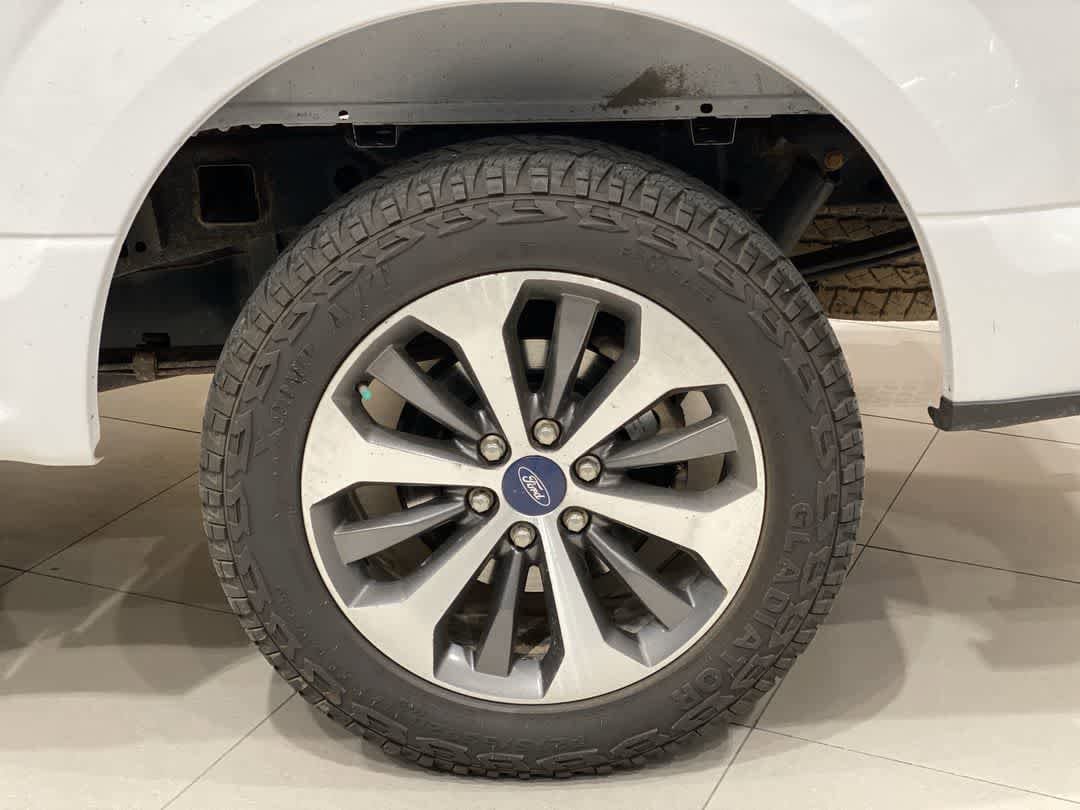 Thumbnail: 2019 Ford F-150 - 13