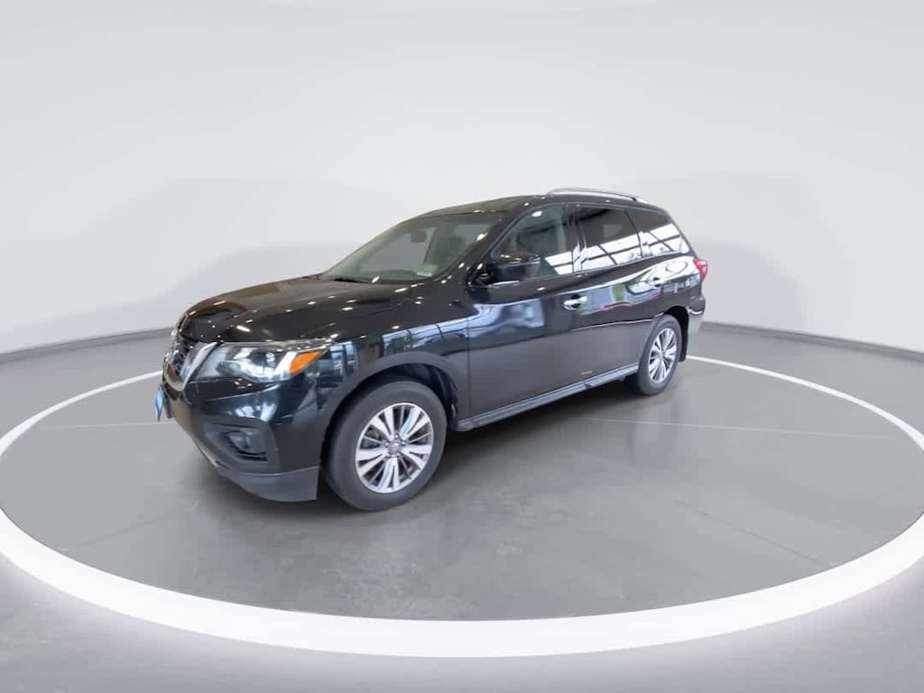 Used 2019 Nissan Pathfinder SL SUV
