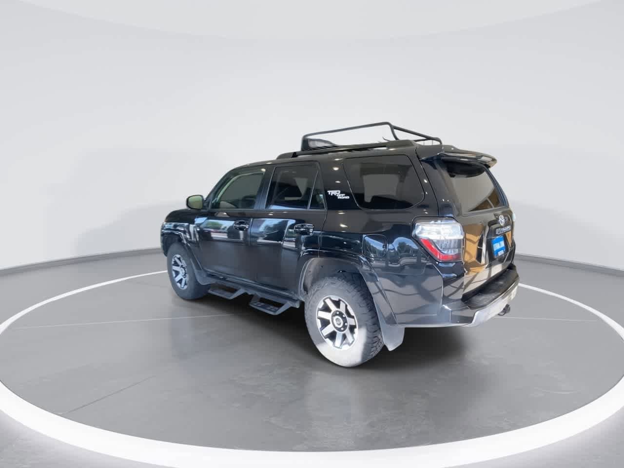 Thumbnail: 2022 Toyota 4Runner - 6