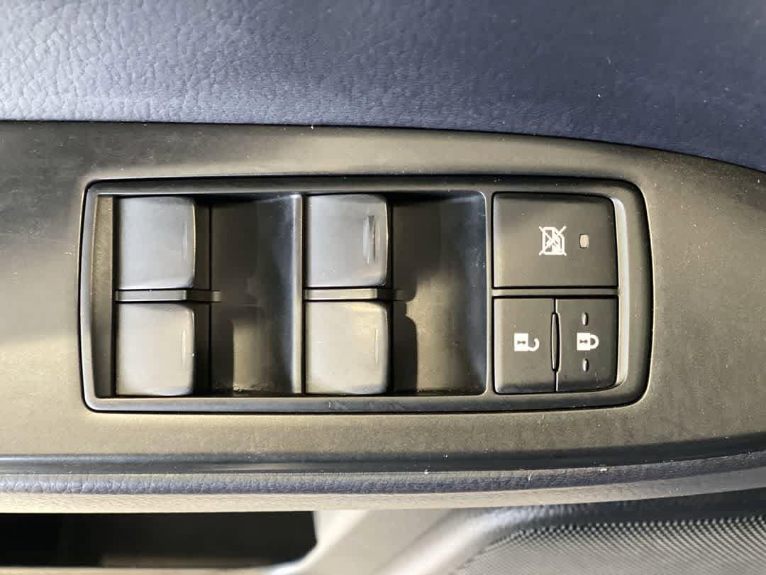 Thumbnail: 2023 Lexus GX - 15