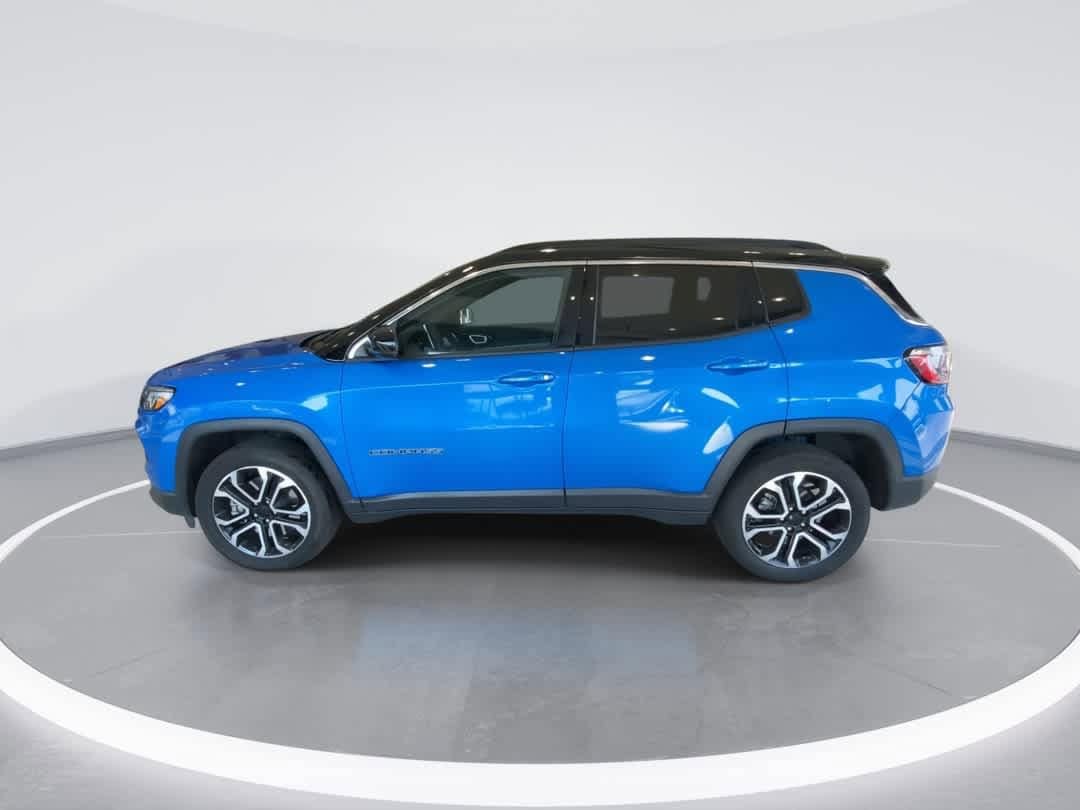 Thumbnail: 2023 Jeep Compass - 5