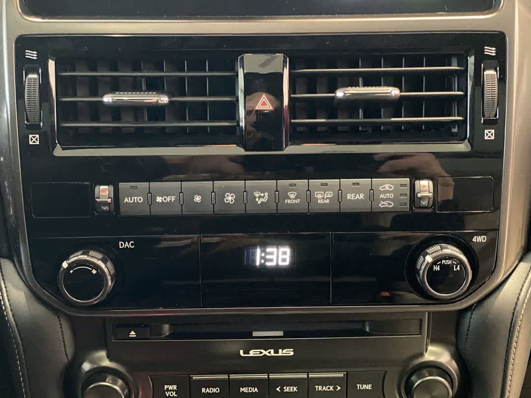 Thumbnail: 2023 Lexus GX - 20