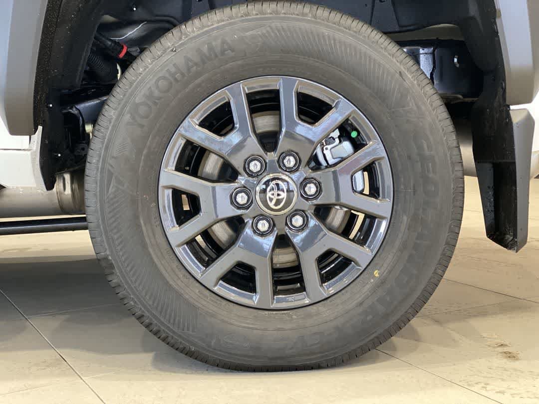 Thumbnail: 2026 Toyota 4Runner - 12