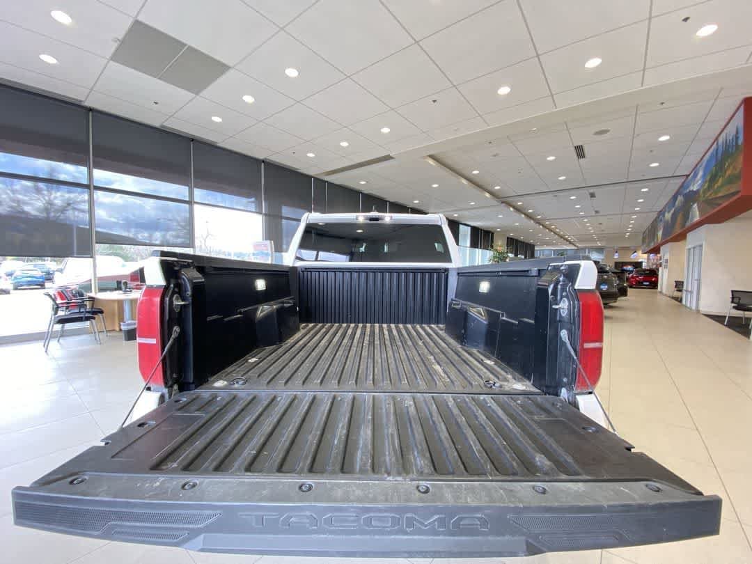 Thumbnail: 2024 Toyota Tacoma - 25