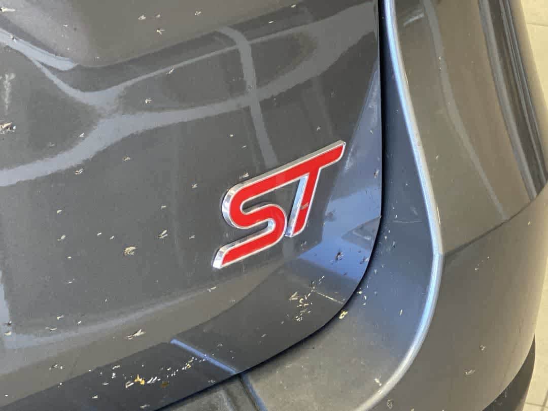 Thumbnail: 2023 Ford Explorer - 11