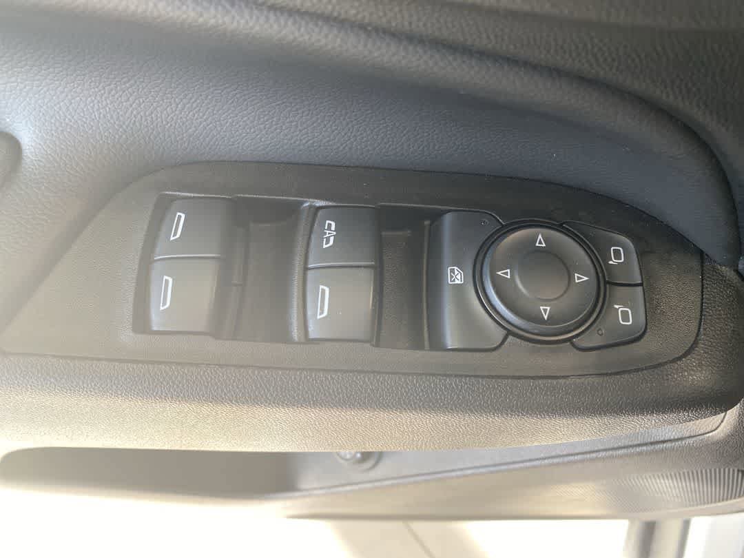 Thumbnail: 2024 Chevrolet Equinox - 15