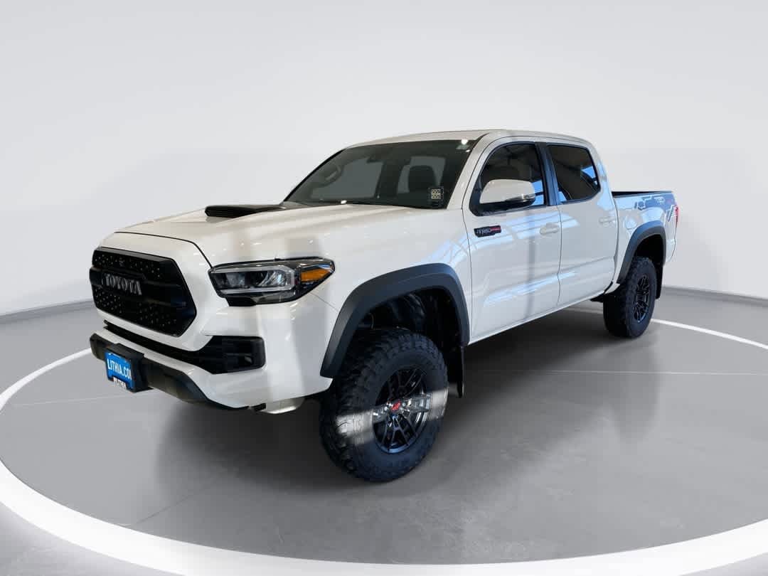 2020 Toyota Tacoma TRD Pro's photo