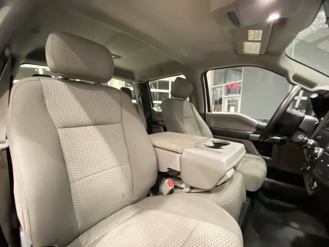 Thumbnail: 2017 Ford F-350 - 26