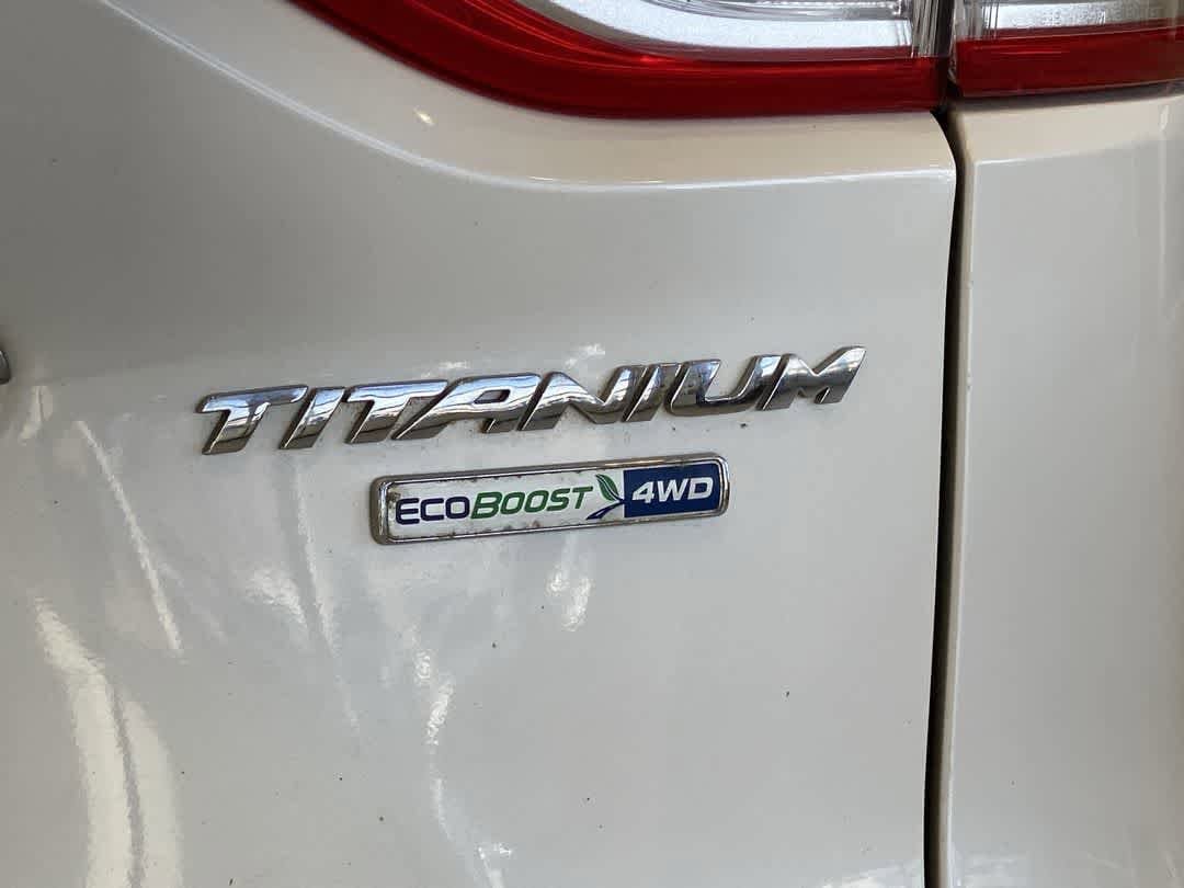 Thumbnail: 2015 Ford Escape - 12