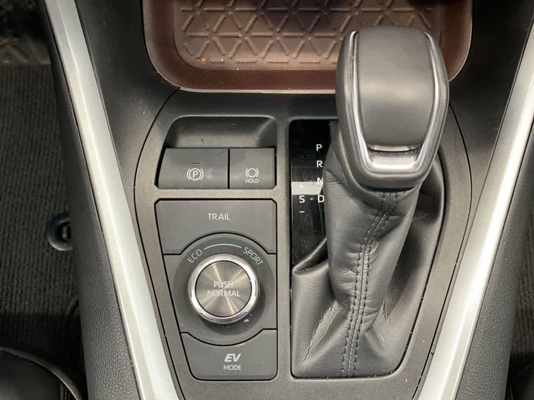 Thumbnail: 2024 Toyota RAV4 - 22