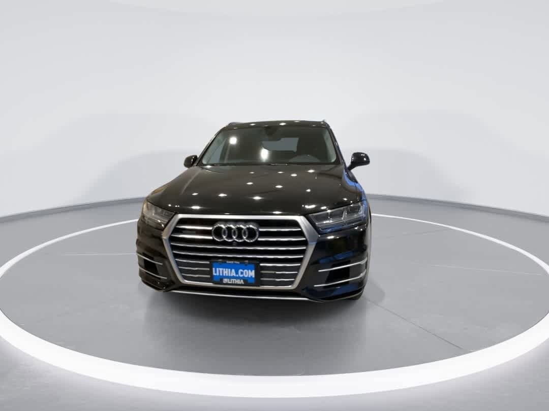 Thumbnail: 2019 Audi Q7 - 3