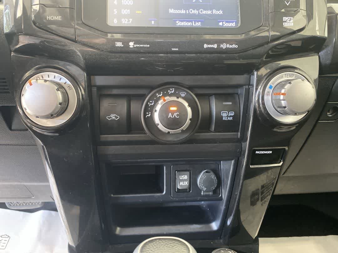 Thumbnail: 2019 Toyota 4Runner - 20