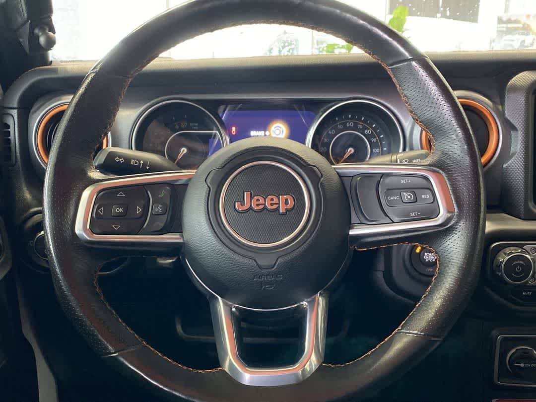 Thumbnail: 2023 Jeep Gladiator - 16