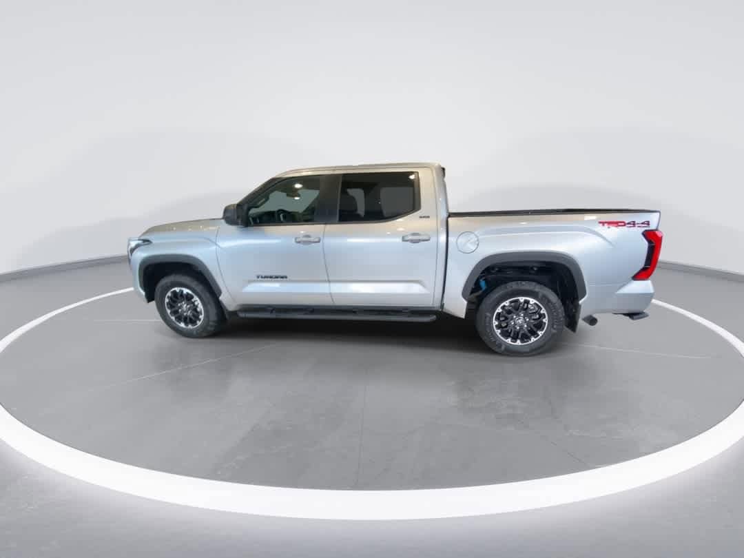 Thumbnail: 2025 Toyota Tundra - 5