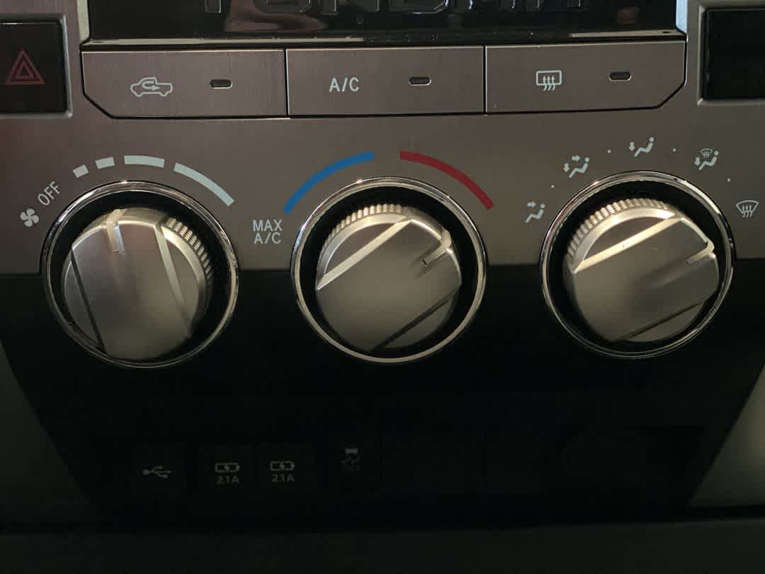 Thumbnail: 2020 Toyota Tundra - 21