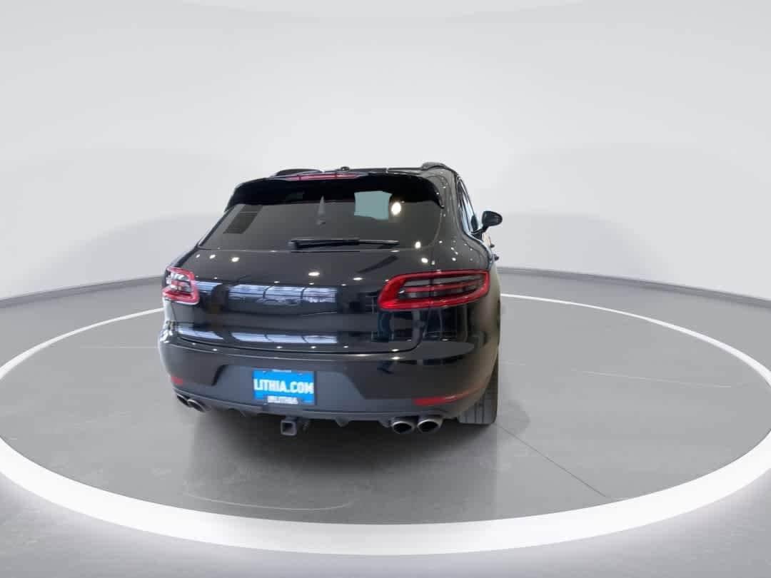 Thumbnail: 2018 Porsche Macan - 7