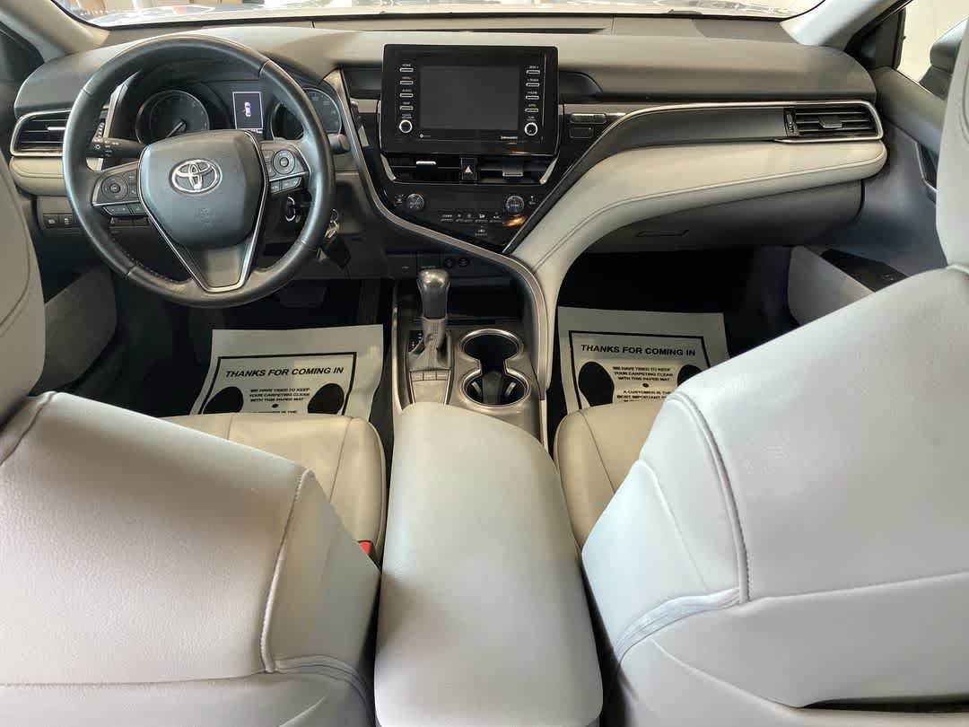 Thumbnail: 2022 Toyota Camry - 22