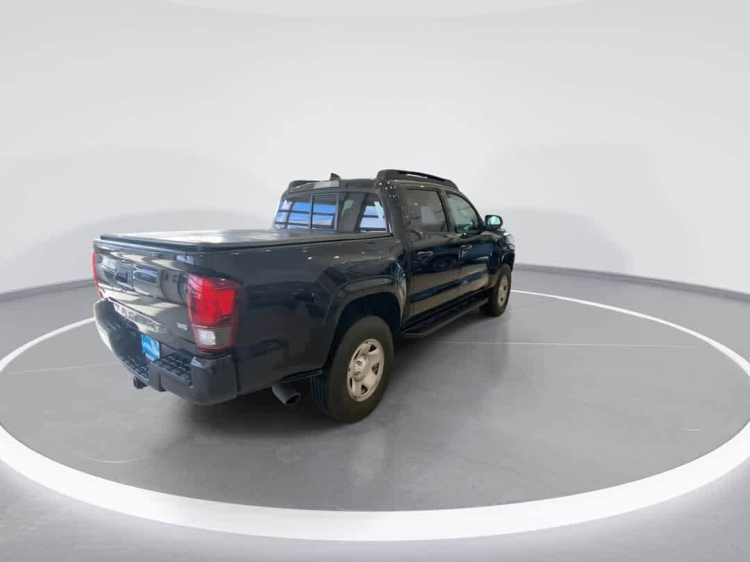 Thumbnail: 2023 Toyota Tacoma - 8