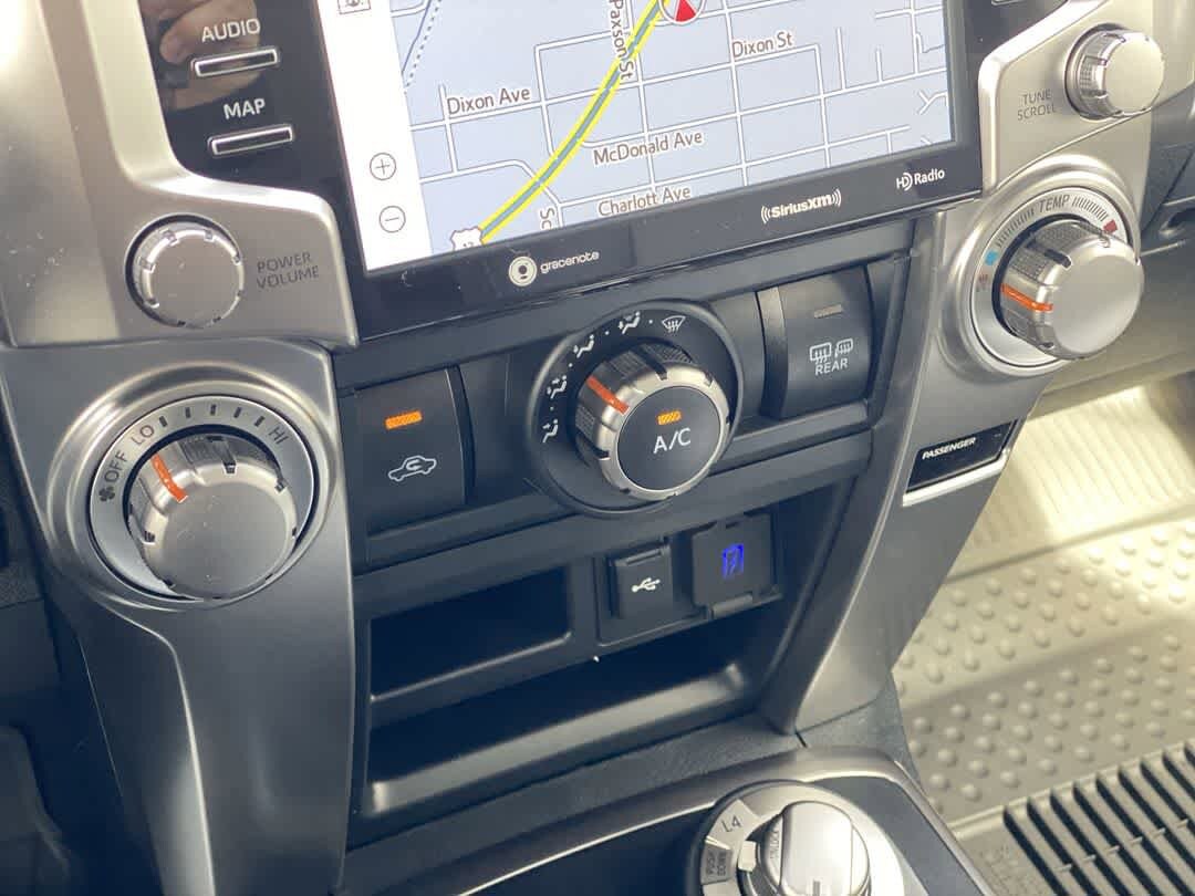 Thumbnail: 2024 Toyota 4Runner - 21