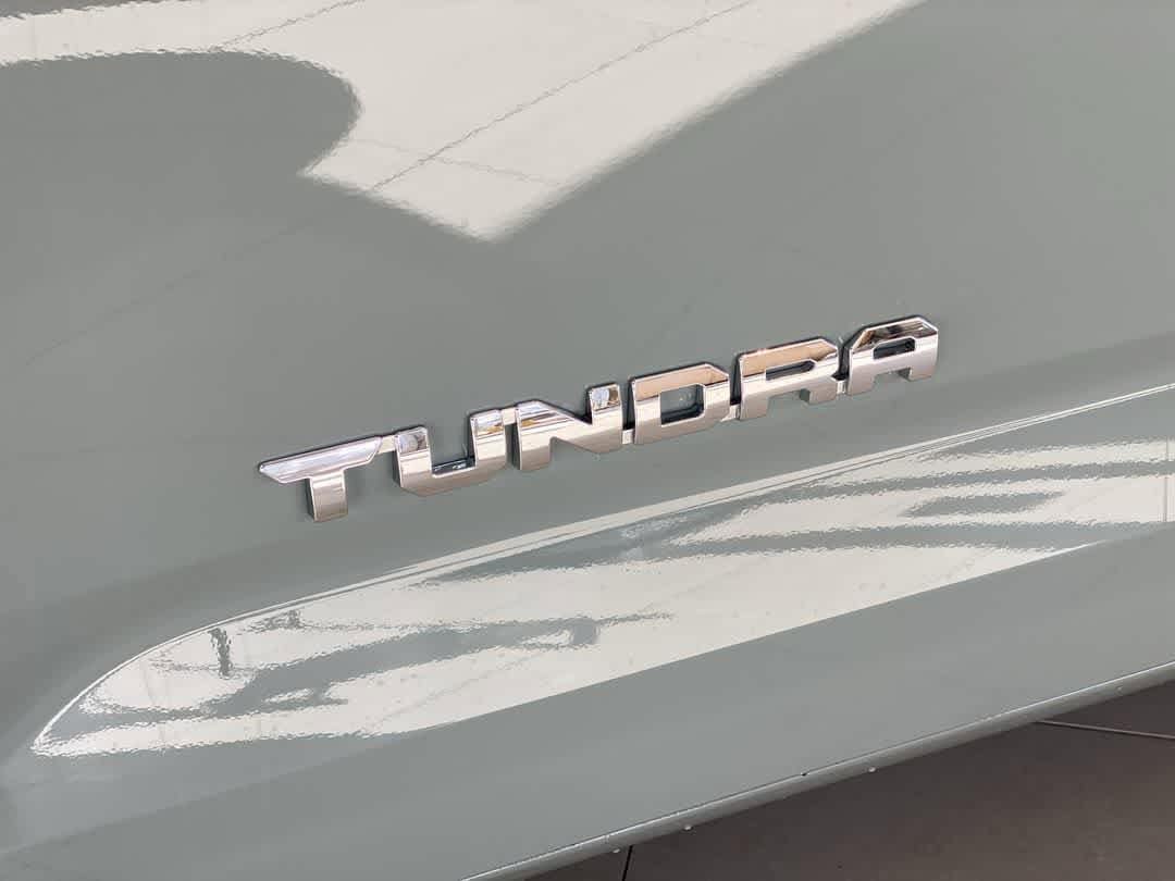 Thumbnail: 2025 Toyota Tundra - 10