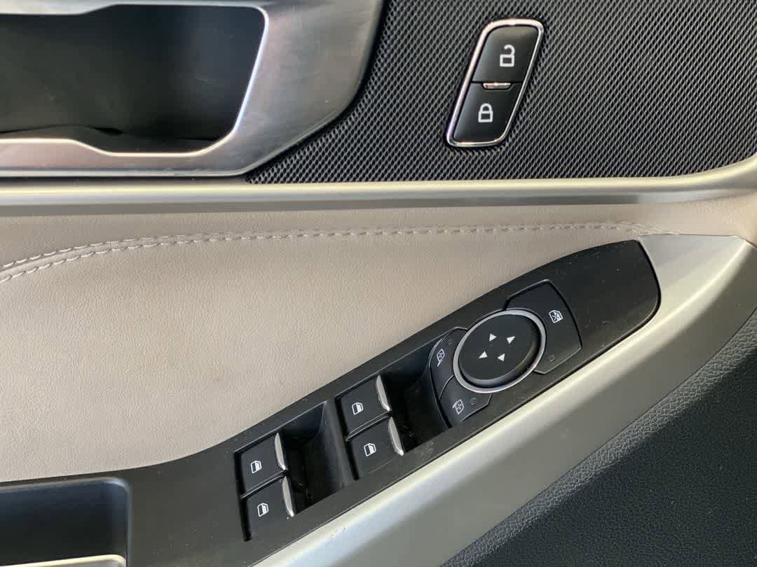 Thumbnail: 2023 Ford Explorer - 14