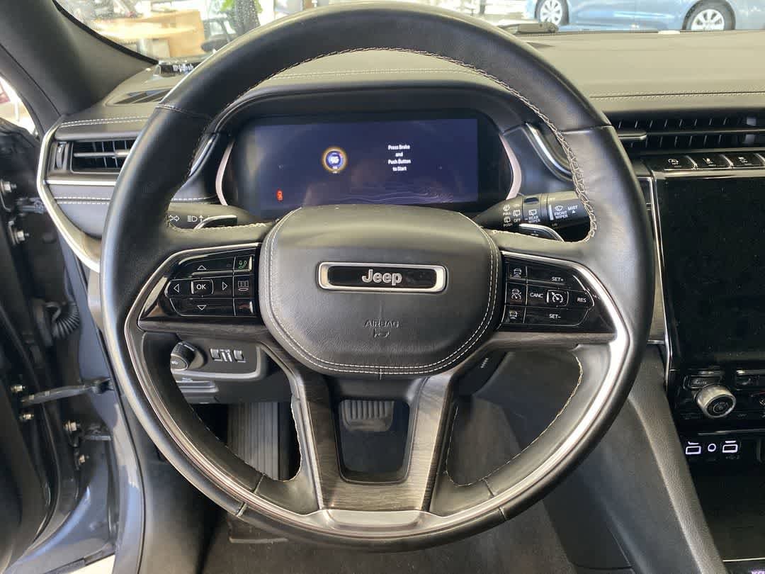 Thumbnail: 2022 Jeep Grand Cherokee - 16