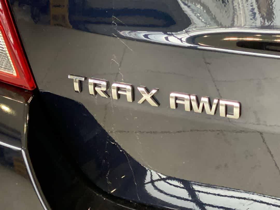 Thumbnail: 2021 Chevrolet Trax - 12