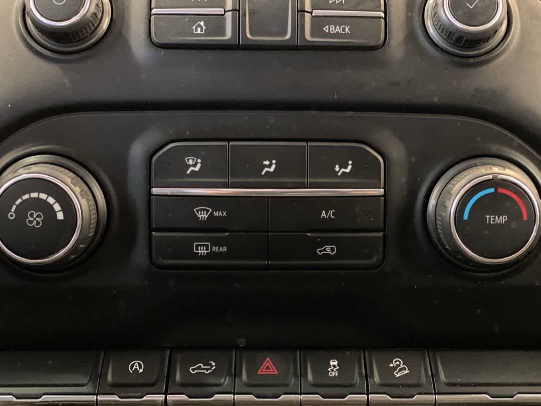 Thumbnail: 2020 Chevrolet Silverado 1500 - 21