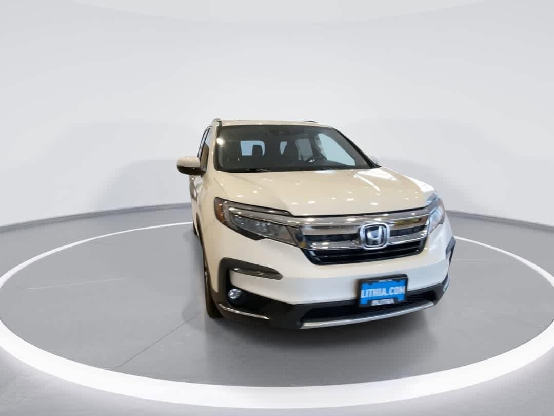 Thumbnail: 2019 Honda Pilot - 3