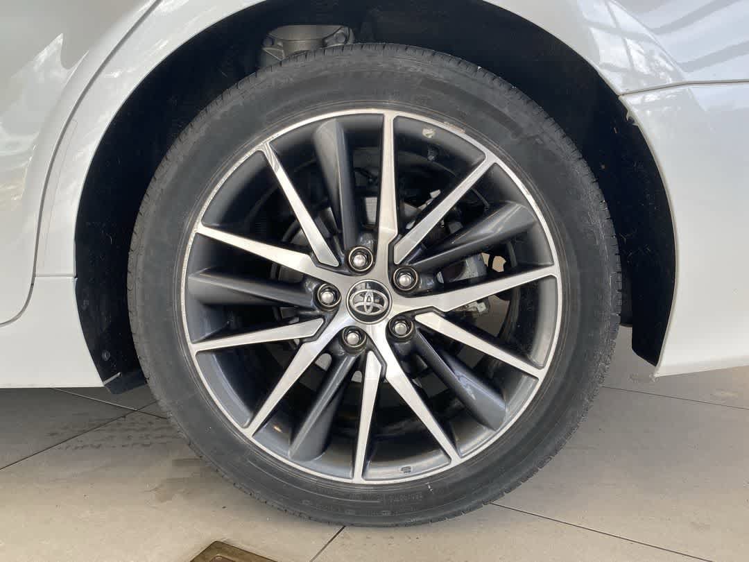 Thumbnail: 2021 Toyota Camry - 13