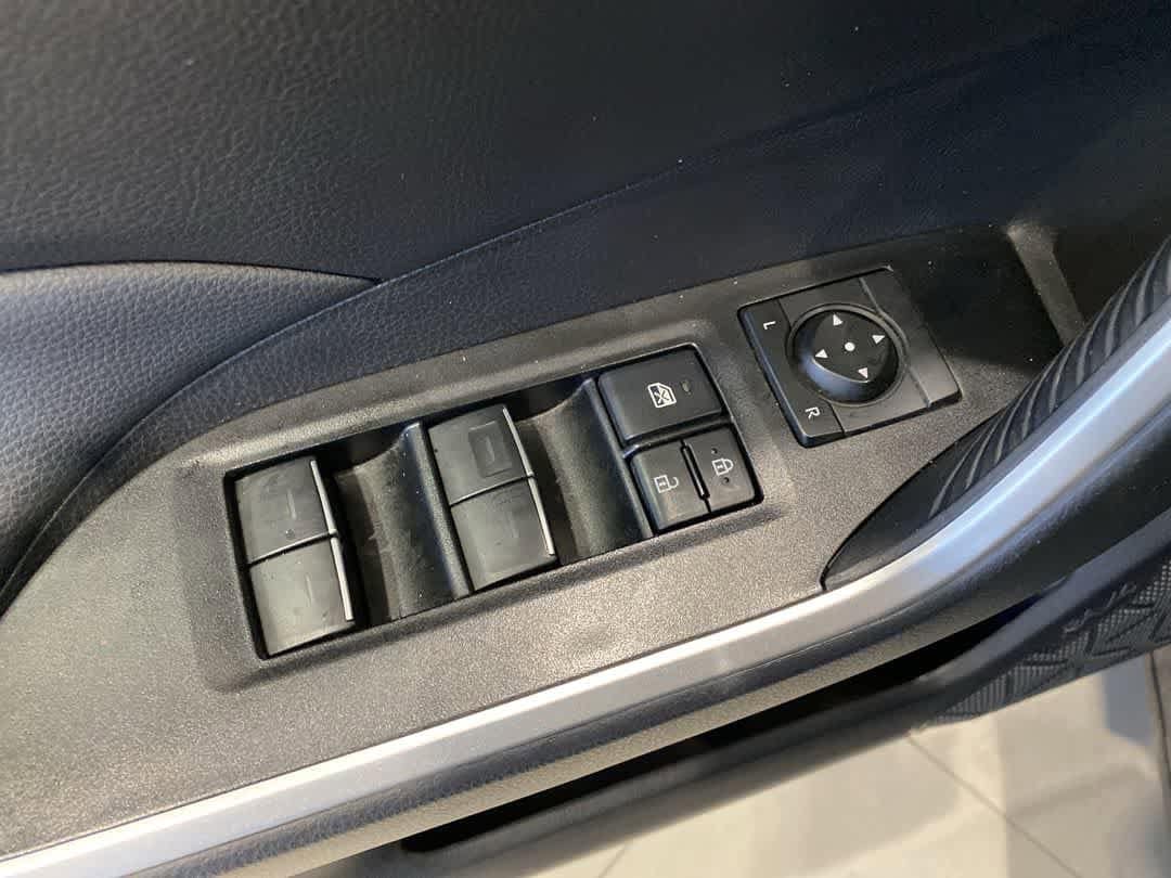 Thumbnail: 2025 Toyota RAV4 - 13