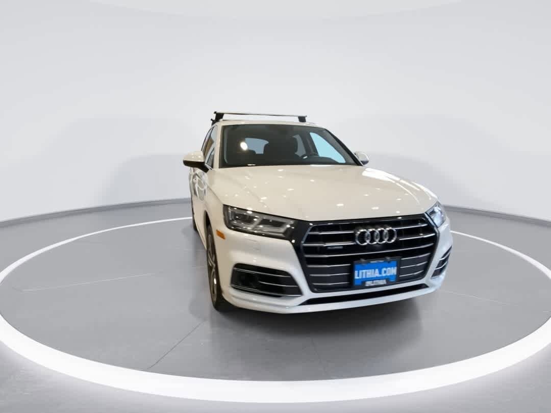 Thumbnail: 2020 Audi Q5 - 3