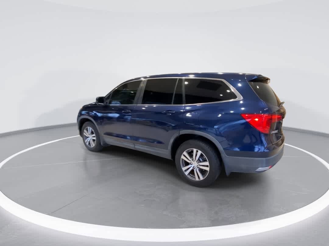 Thumbnail: 2016 Honda Pilot - 6